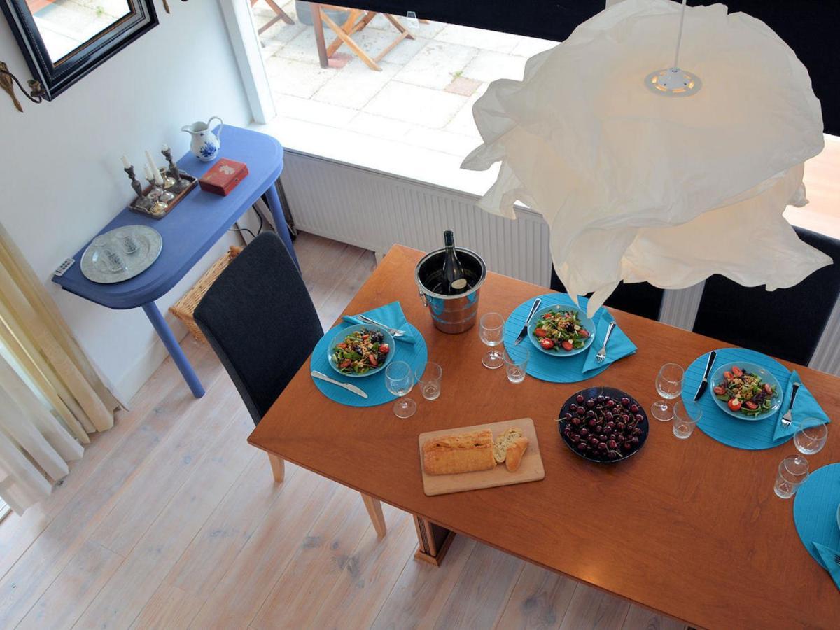 Lovely Holiday Home In Noordwijkerhout Near Lake Room photo